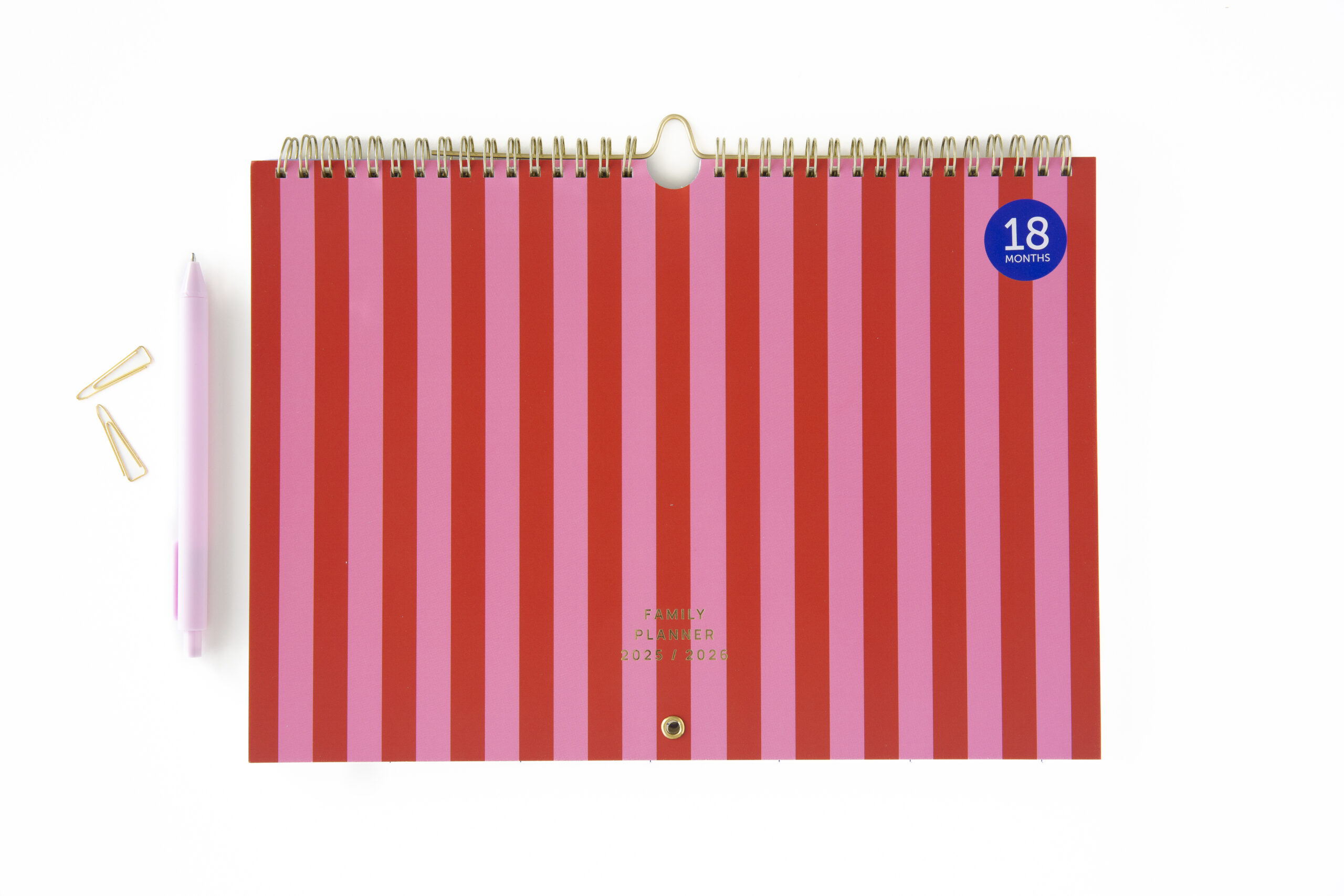 a-journal-fabrique-family-planner-2025-2026-pink image 2