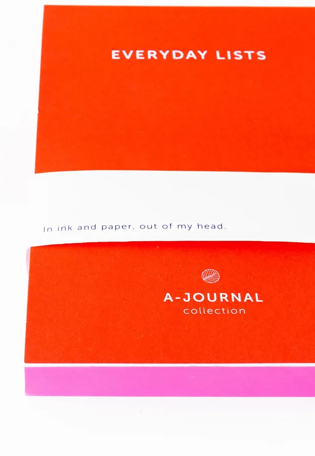 a-journal-notepad-notizblock-rot-papier image 1